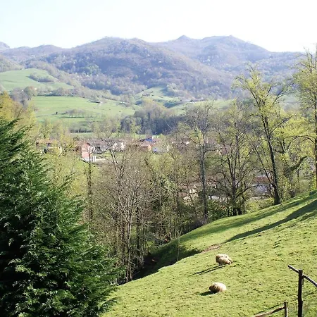 Casa Elena Con Wifi Y Parking Gratuito Hébergement de vacances *