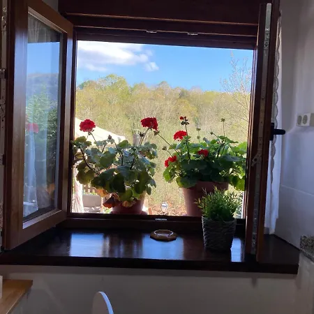 Casa Elena Con Wifi Y Parking Gratuito Hébergement de vacances