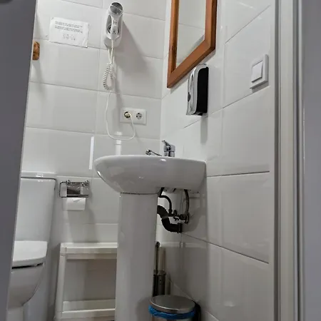 Casa Elena Con Wifi Y Parking Gratuito Vakantiehuis *