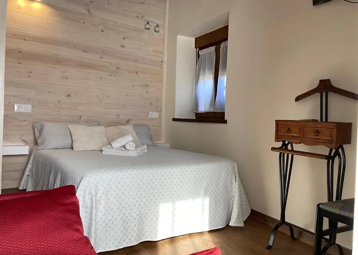 Ferienhaus Casa Elena Con Wifi Y Parking Gratuito Onís