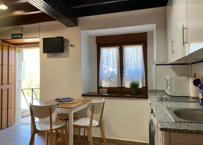 Casa Elena Con Wifi Y Parking Gratuito Сasa de vacaciones