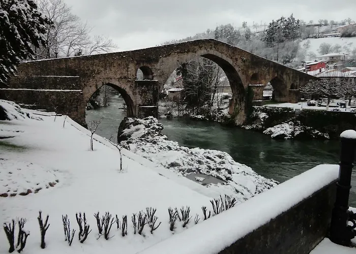 Сasa de vacaciones Casa Elena Con Wifi Y Parking Gratuito