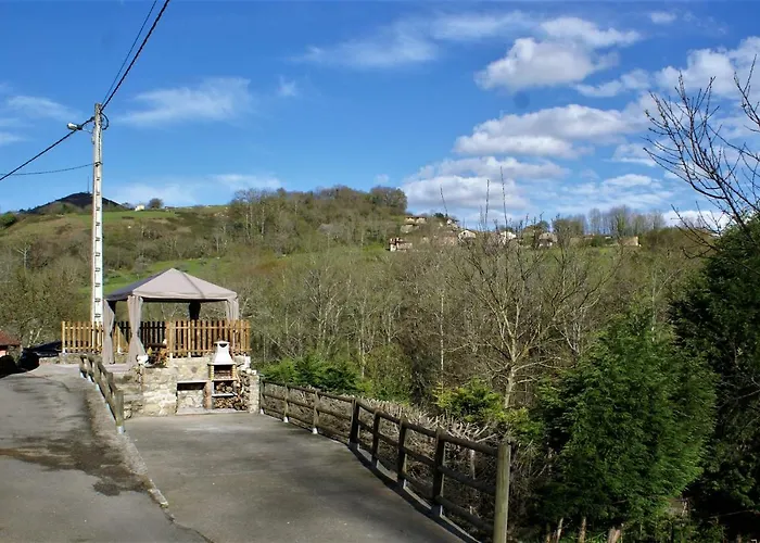 Casa Elena Con Wifi Y Parking Gratuito Ferienhaus *